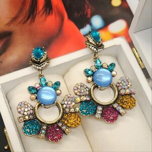 Vintage Estate Multicolored Crystal Floral Design Gold Dangle Earrings